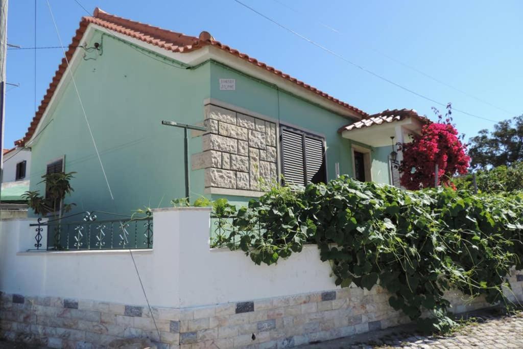 Вилла Bliss Boho House Синтра Экстерьер фото